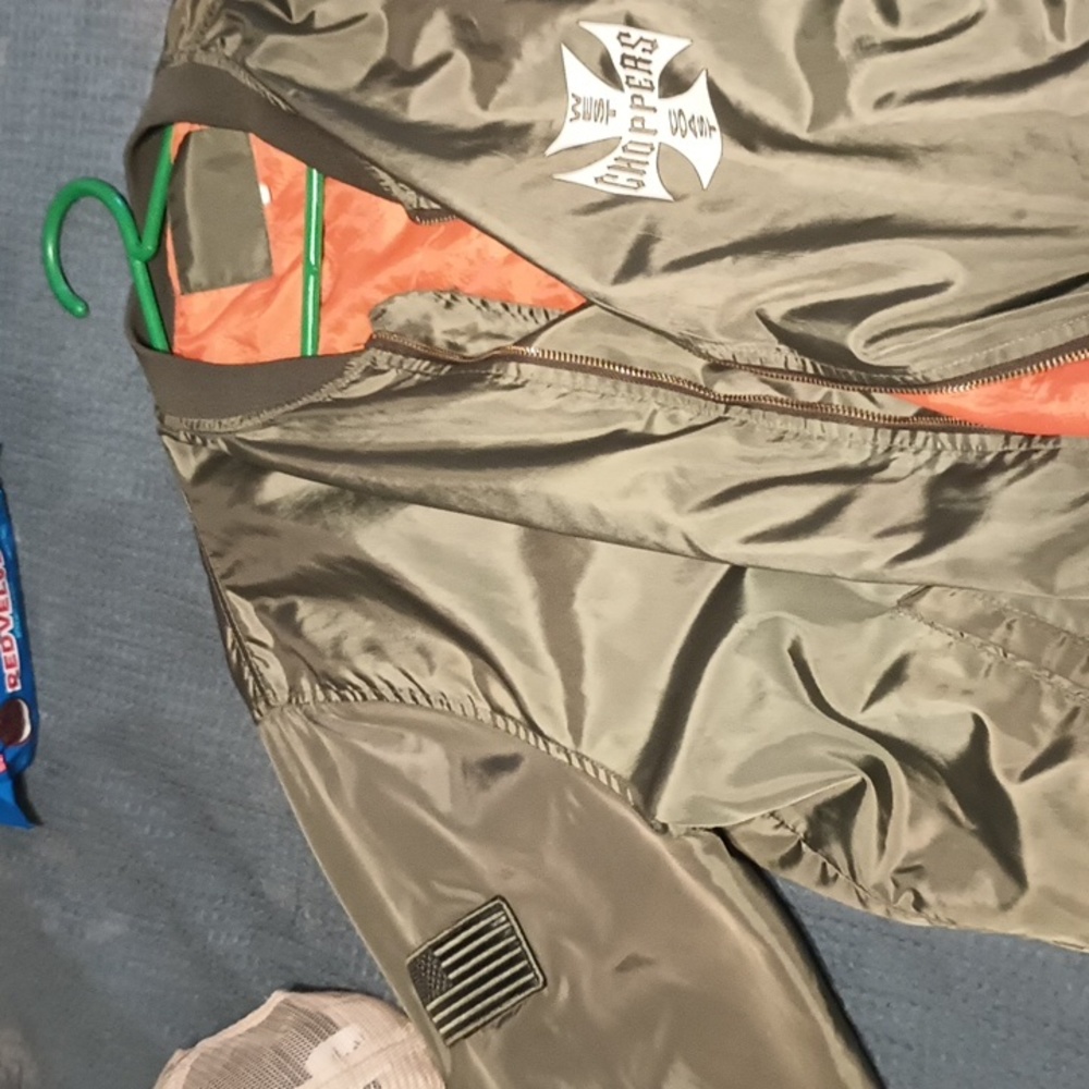 Windbreaker - Picture 2 of 2